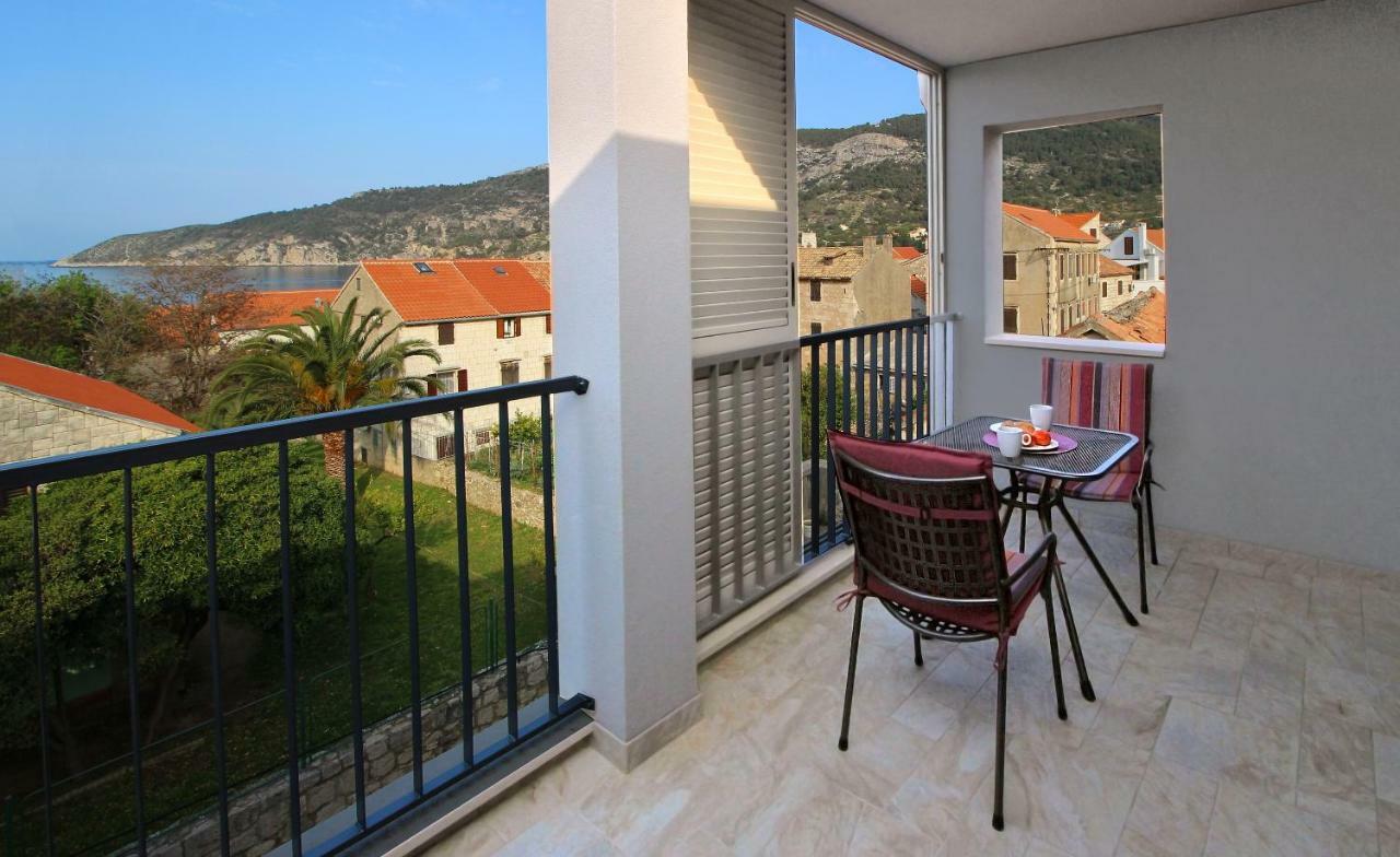 Villa Kala Komiža Zewnętrze zdjęcie